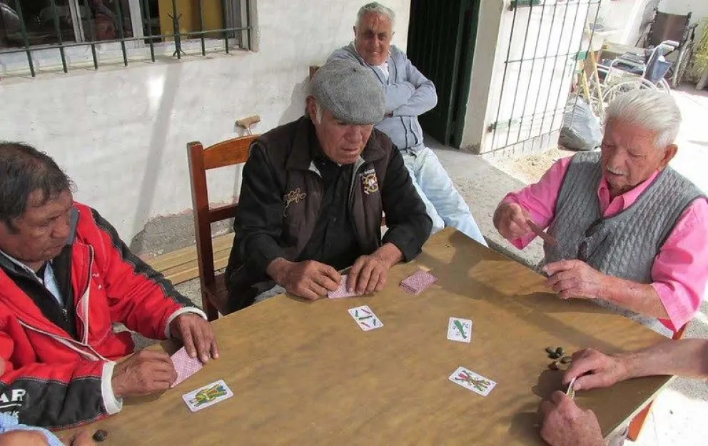 El truco mixto será una de las disciplinas que tendrá esta nueva edición de los Juegos Rionegrinos para personas mayores. Foto: archivo