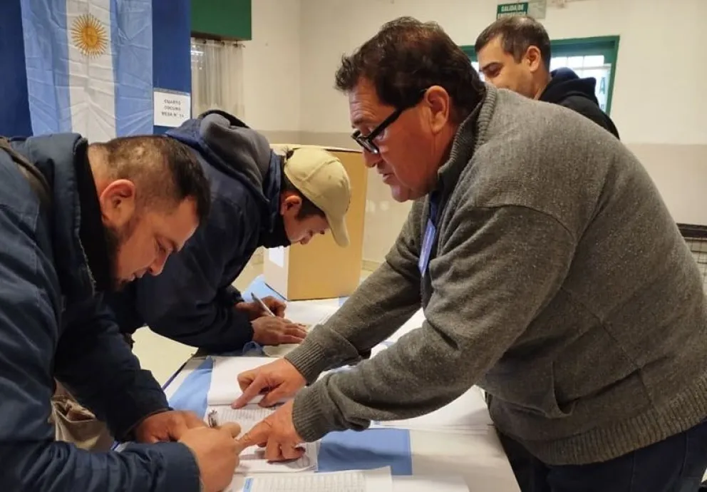 El miércoles se realizó la elección de los trabajadores del hielo con el 65% de participación de los afiliados de Río Negro y Neuquén. Foto: gentileza