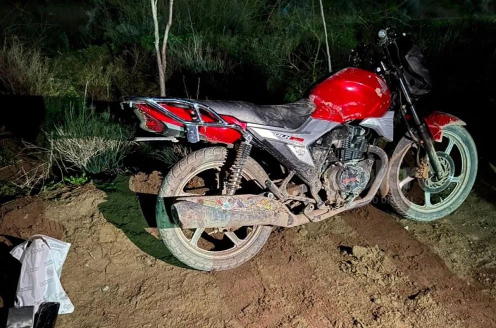 La Honda GLH de 150 cc secuestrada en El Frutillar fue robada en mayo de este año en Neuquén. Foto Policía RN.