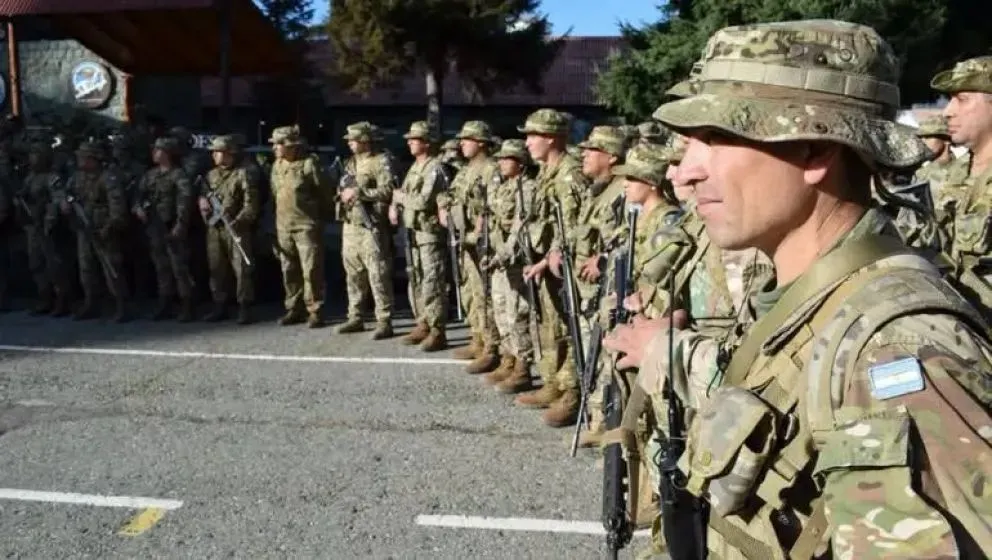 La Escuela Militar de Montaña del Ejército Argentino abrió una nueva convocatoria para incorporar soldados voluntarios en Bariloche. Foto: gentileza.