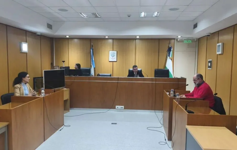 El defensor penal público Juan Pablo Chirinos, aceptó la totalidad de las pruebas en contra del condenado. Foto gentileza