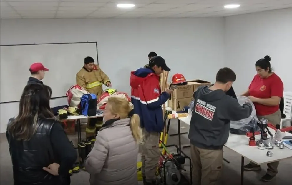 Los elementos permitirán mejorar el trabajo y protección de los voluntarios de Chichinales. Foto: gentileza