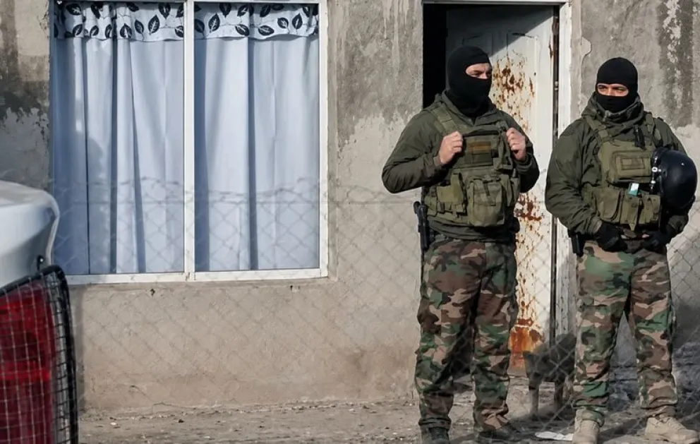 El allanamiento se realizó en una vivienda de Cervantes donde se secuestró un arma y elementos vinculados a la investigación por robo. Foto: gentileza