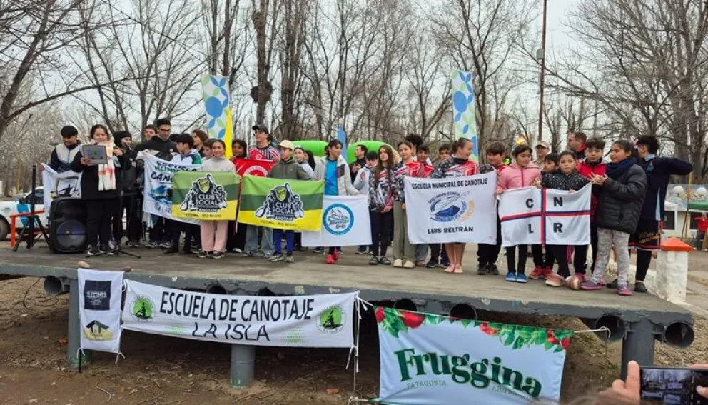 En la Isla 58 comenzó esta mañana a disputarse la cuarta fecha del Campeonato Provincial de Canotaje. Foto: LCR