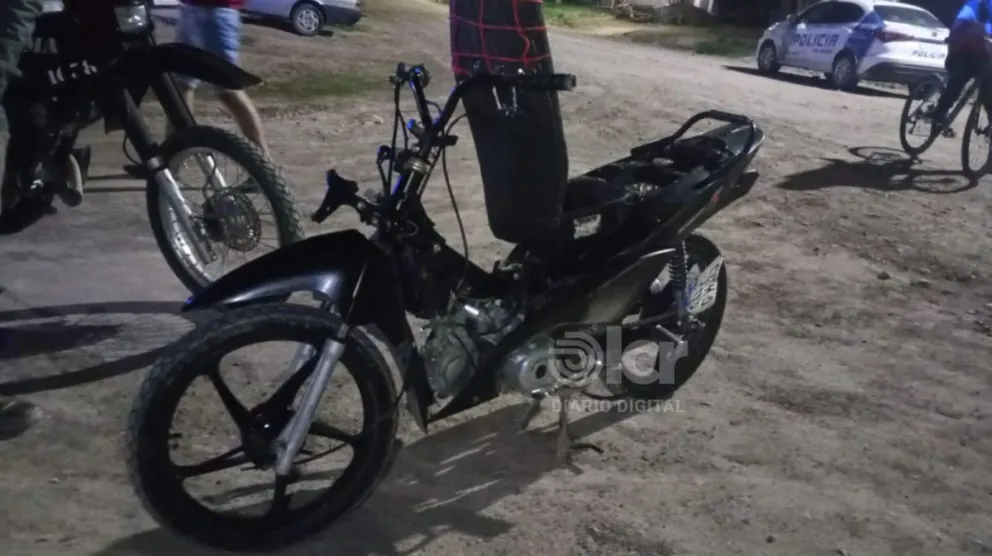 La moto fue secuestrada en un control nocturno realizado a mediados de la semana en la zona urbana. Foto Policía RN. 